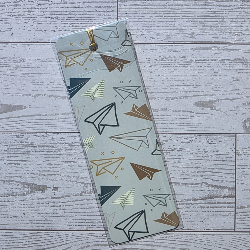 Paper Airplanes Metal Bookmark – Fun Gift for Readers & Stationery Lovers